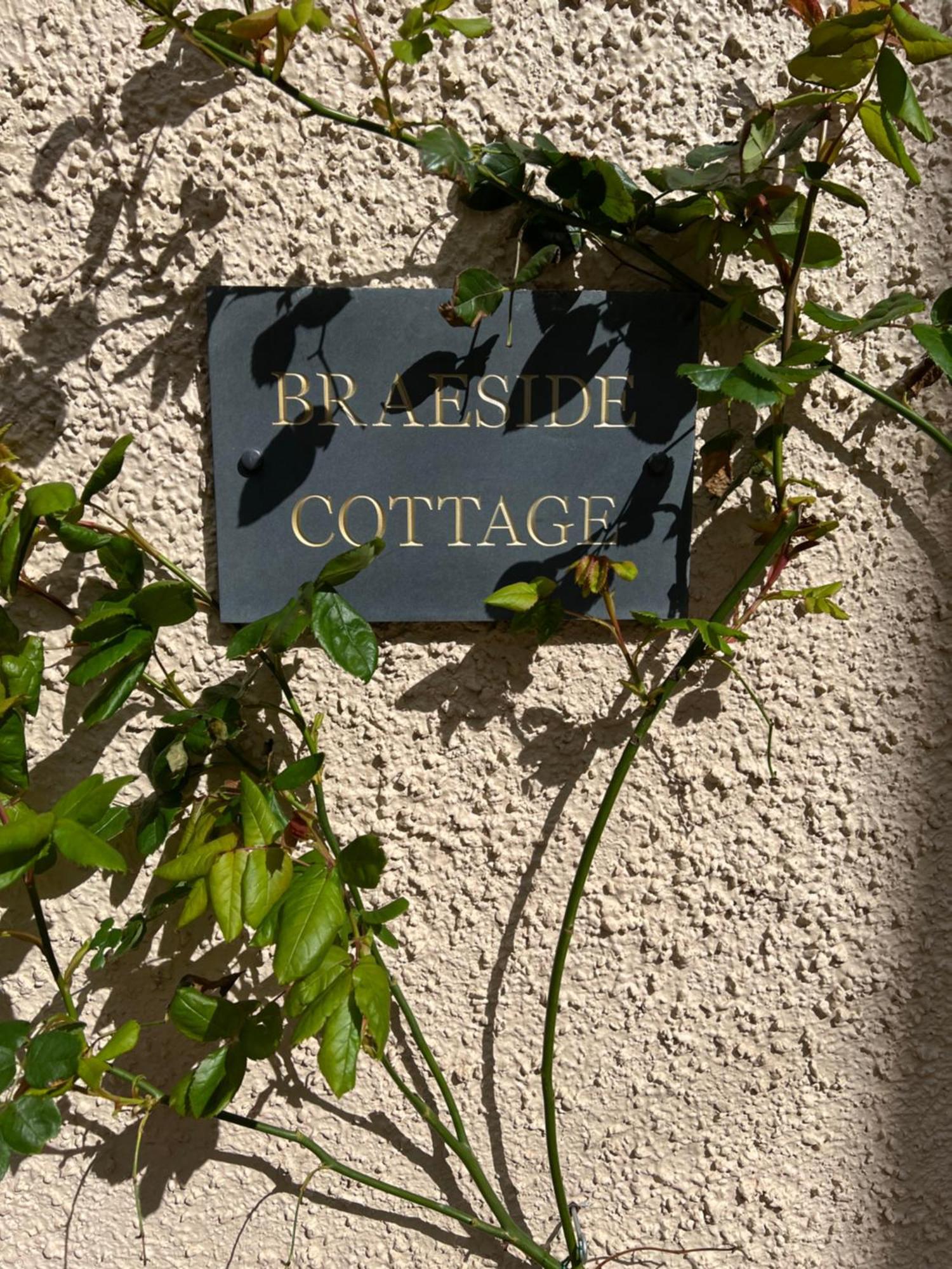 Quaint Self Contained Cottage Near Edinburgh. Loanhead Eksteriør billede